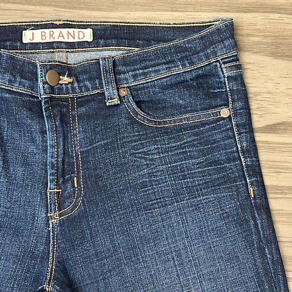 J BRAND BOOTCUT MID RISE DARKWASH DENIM 28 - Picture 5 of 16